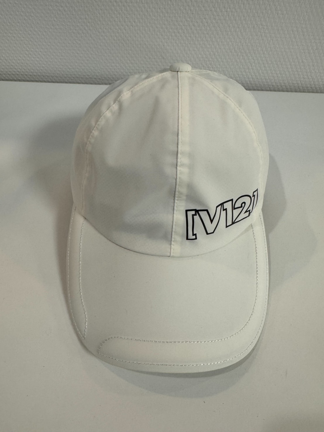 V12】V122220-CP13 CAP/WH/F